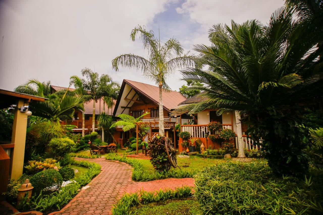 Hortz Hotels And Resorts Tagaytay City Exterior foto