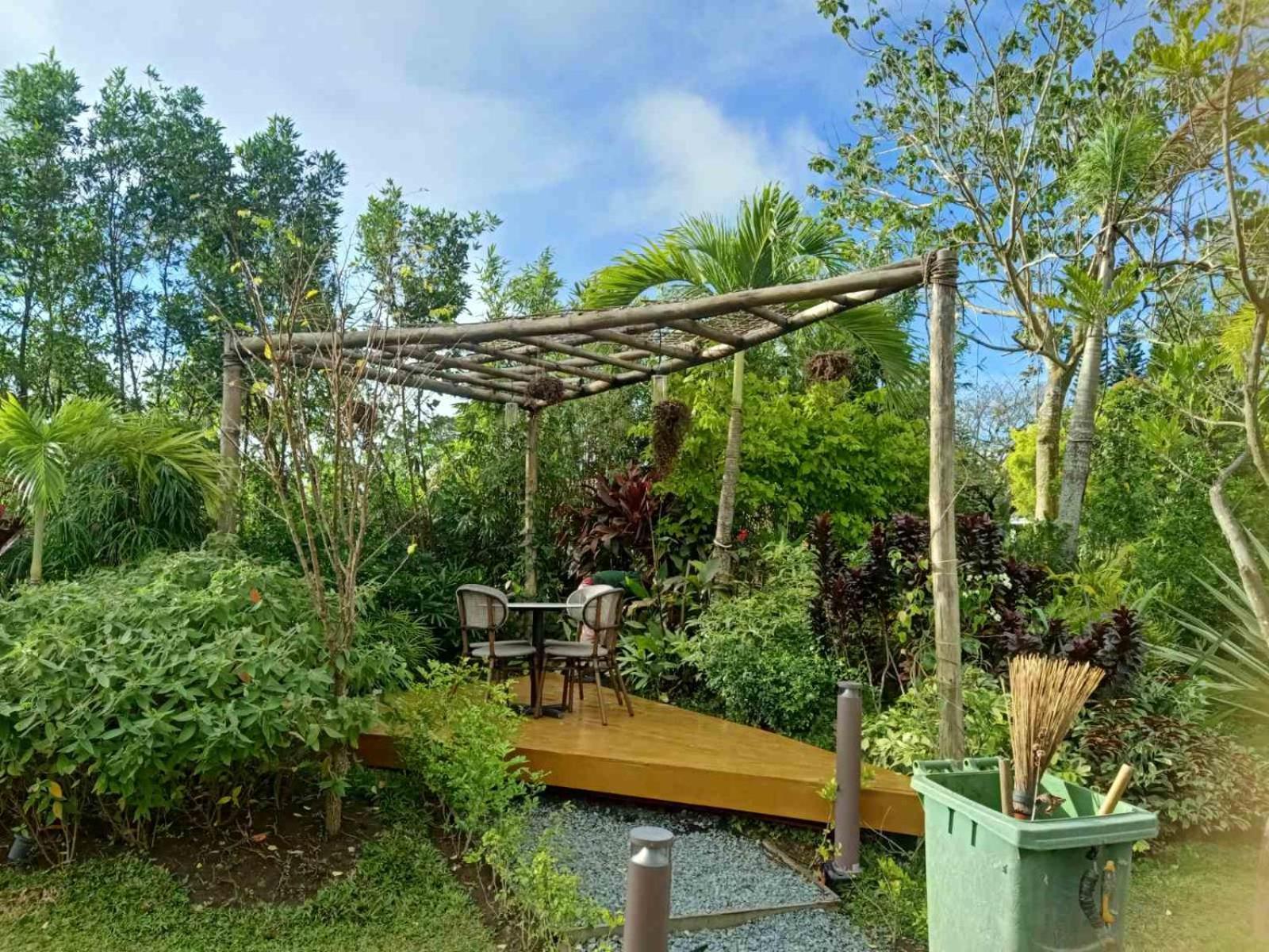 Hortz Hotels And Resorts Tagaytay City Exterior foto