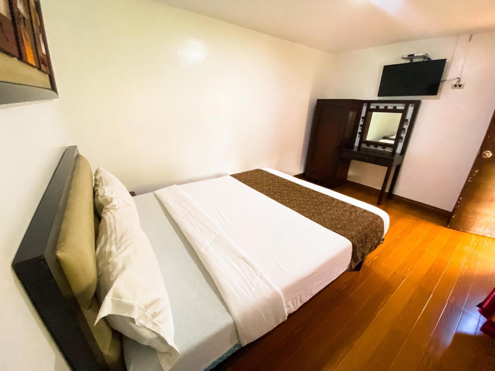 Hortz Hotels And Resorts Tagaytay City Exterior foto