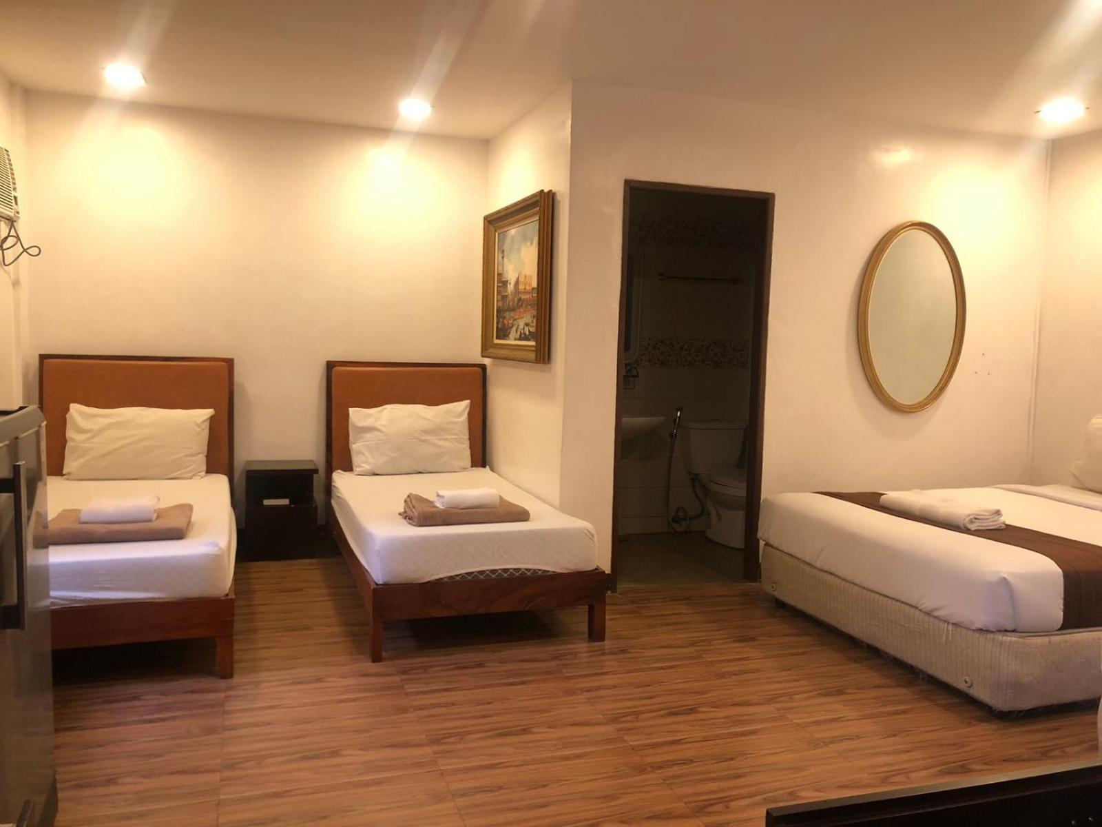 Hortz Hotels And Resorts Tagaytay City Exterior foto