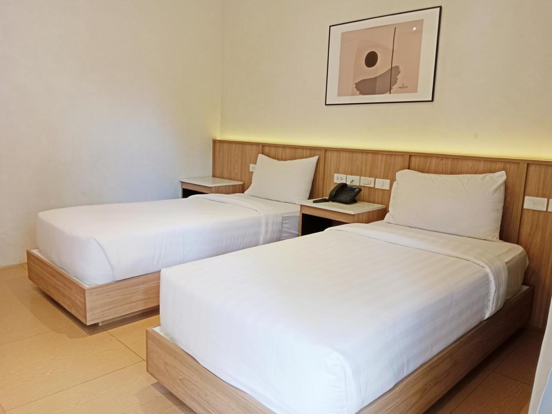 Hortz Hotels And Resorts Tagaytay City Exterior foto